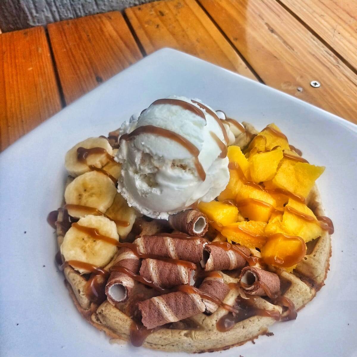 Waffle con Helado