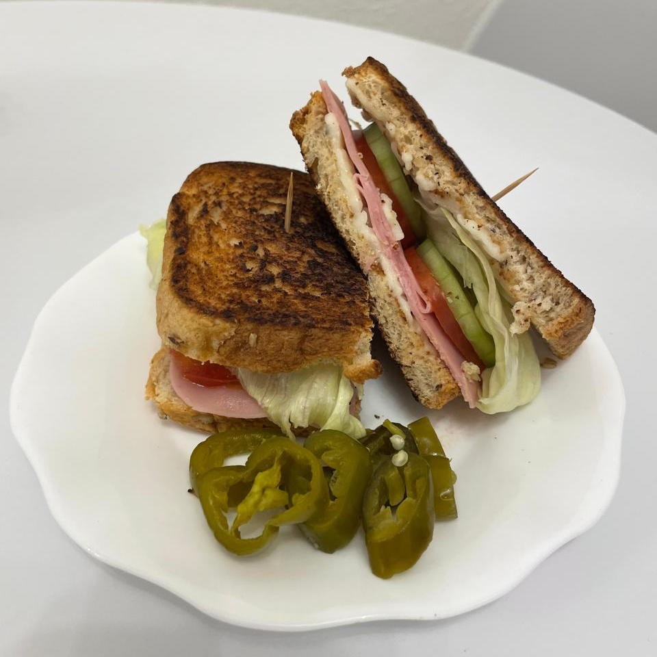 Sandwich de Jamon