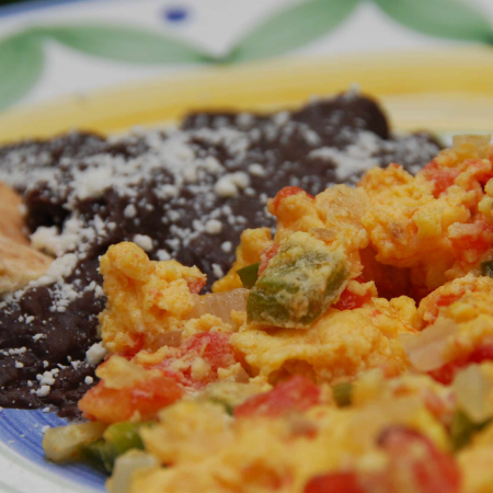 HUEVOS A LA MEXICANA