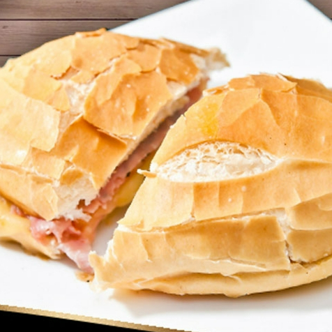 Pão Frances - Presunto - Queijo - Maiones - Ovo e Bacon
