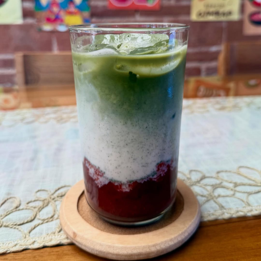 Matcha Latte Fresa
