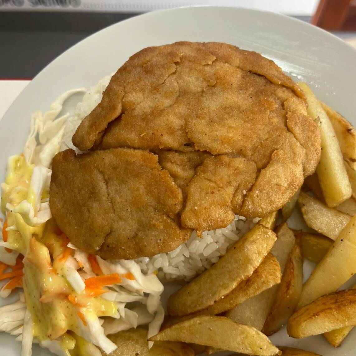 Milanesa con Papas + Bebida