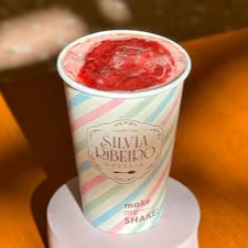 Sorvete de Ninho, Nutella e calda de morango caseira.