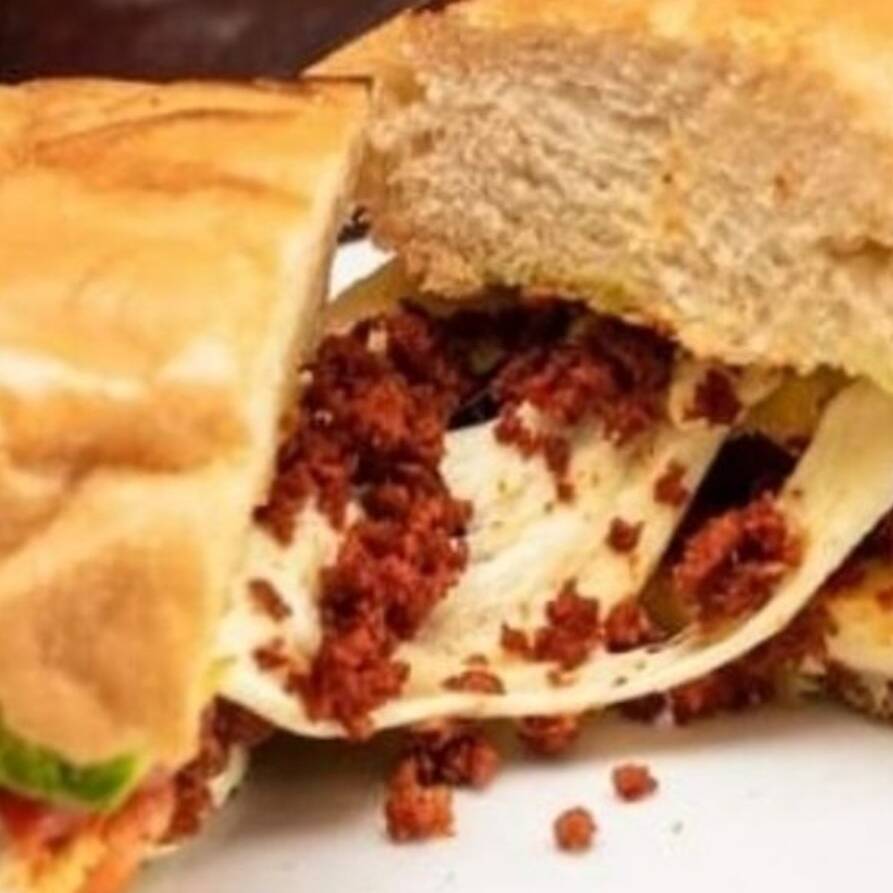 Larm Choriqueso y