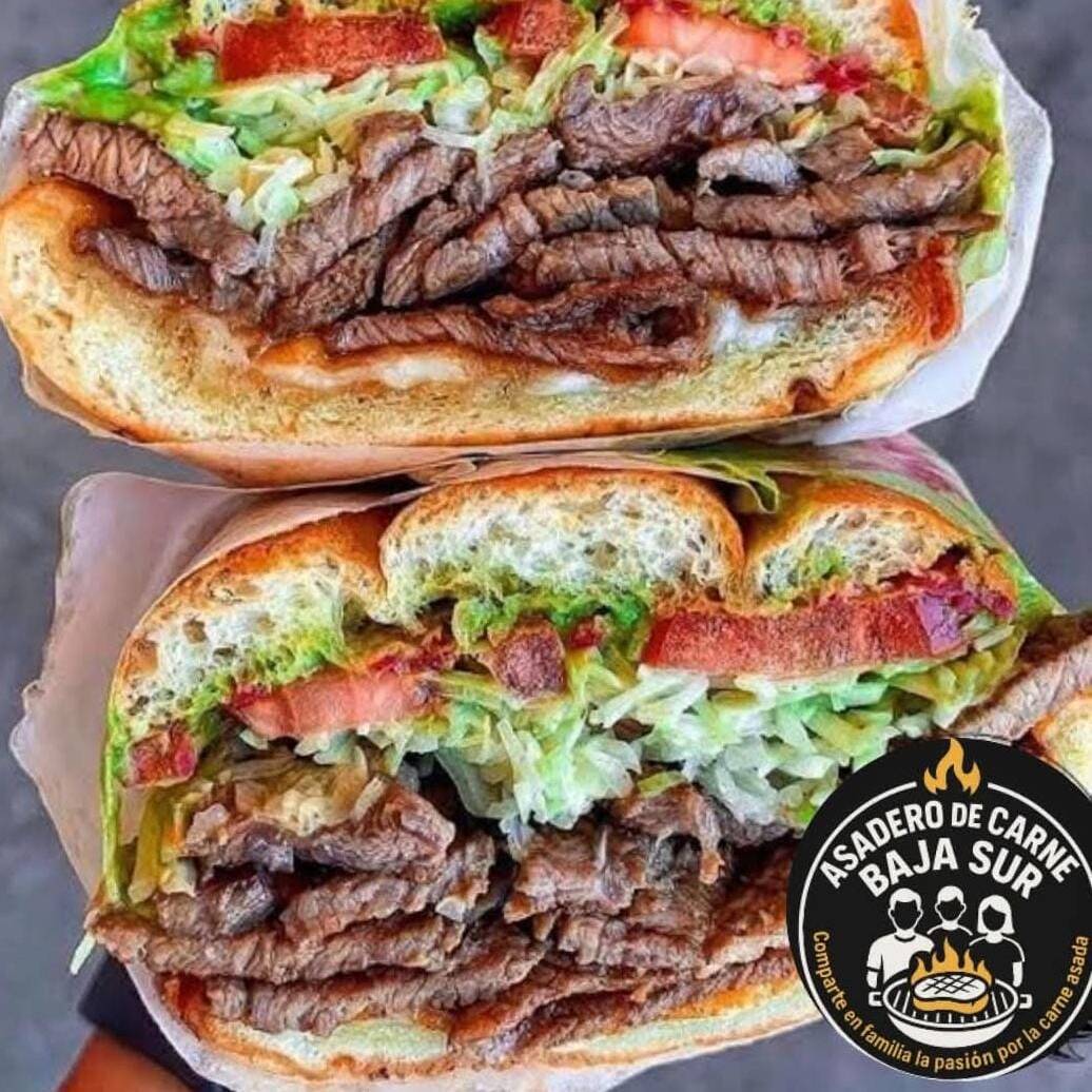 Torta de Carne Asada CON QUESO Y AGUACATE