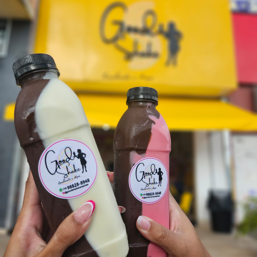 Acompanha: Banana, Leite em pó, Leite condensado e Creme de avelã