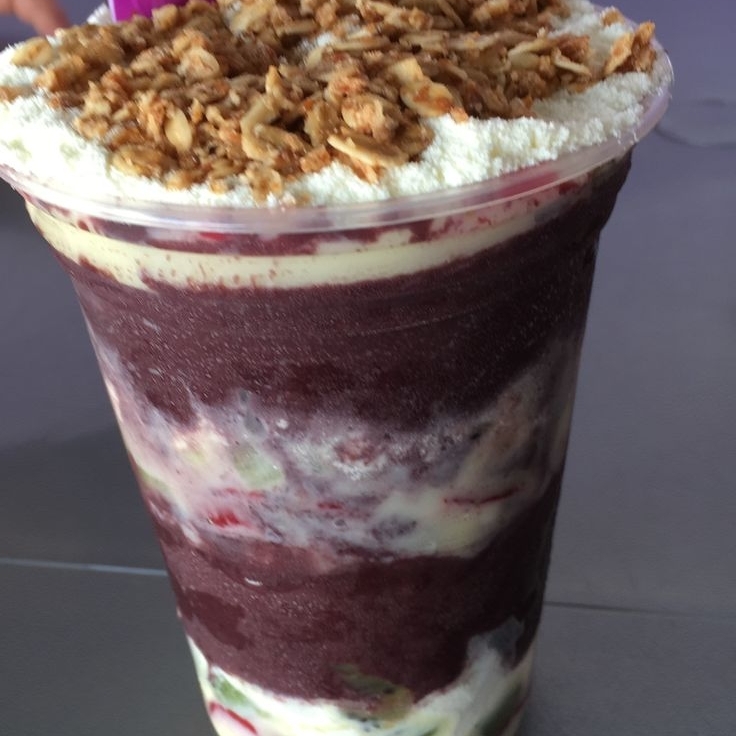 Açaí em Camadas