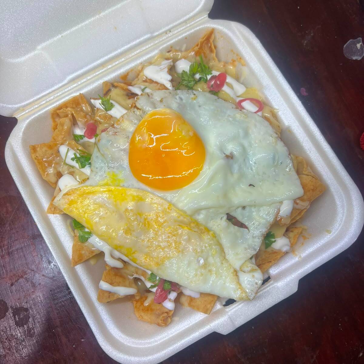 Chilaquiles Verdes con Huevo