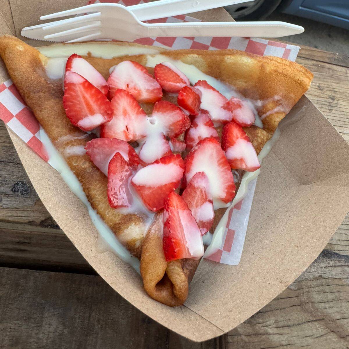 Crepa de Lechera y fresas