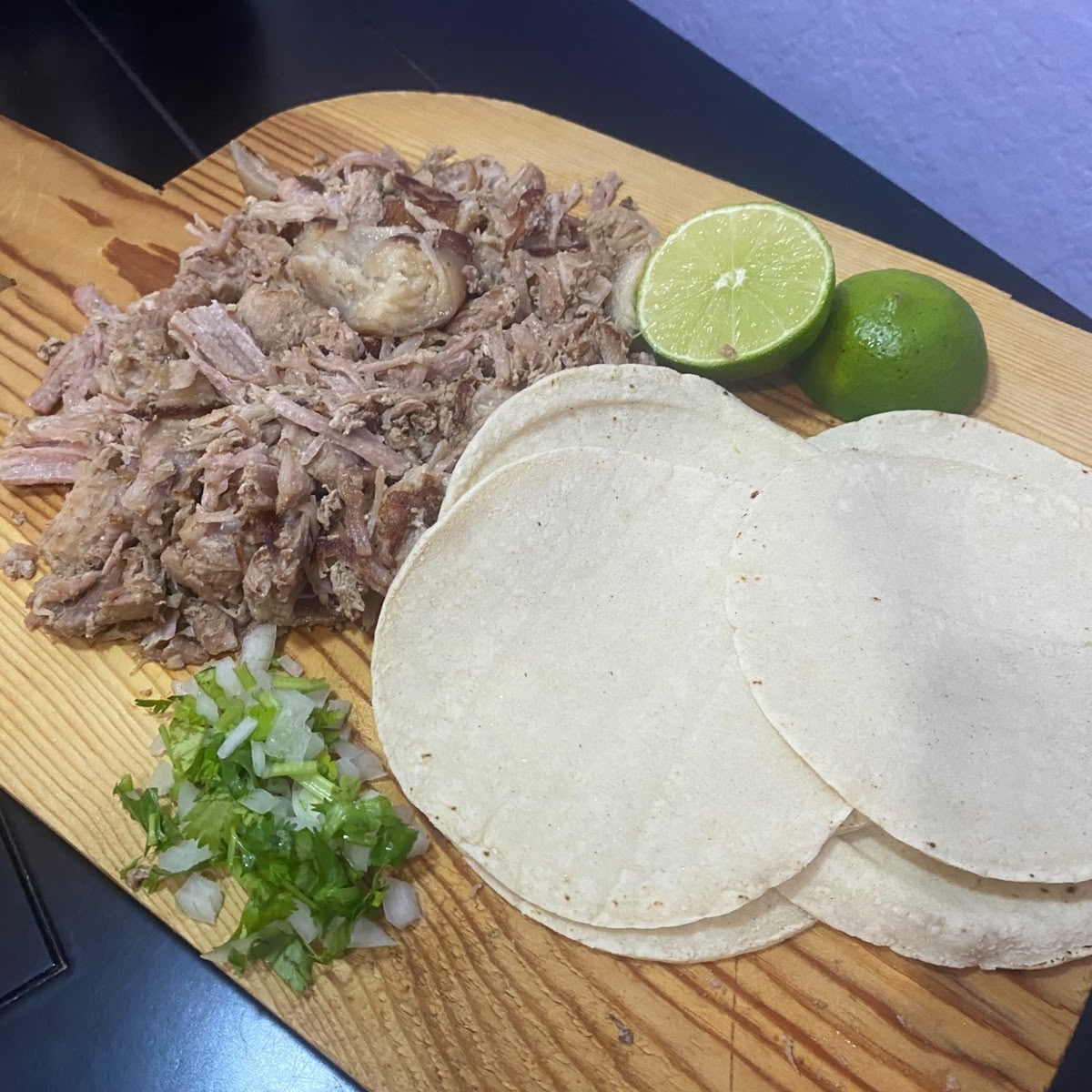Medio de Carnitas