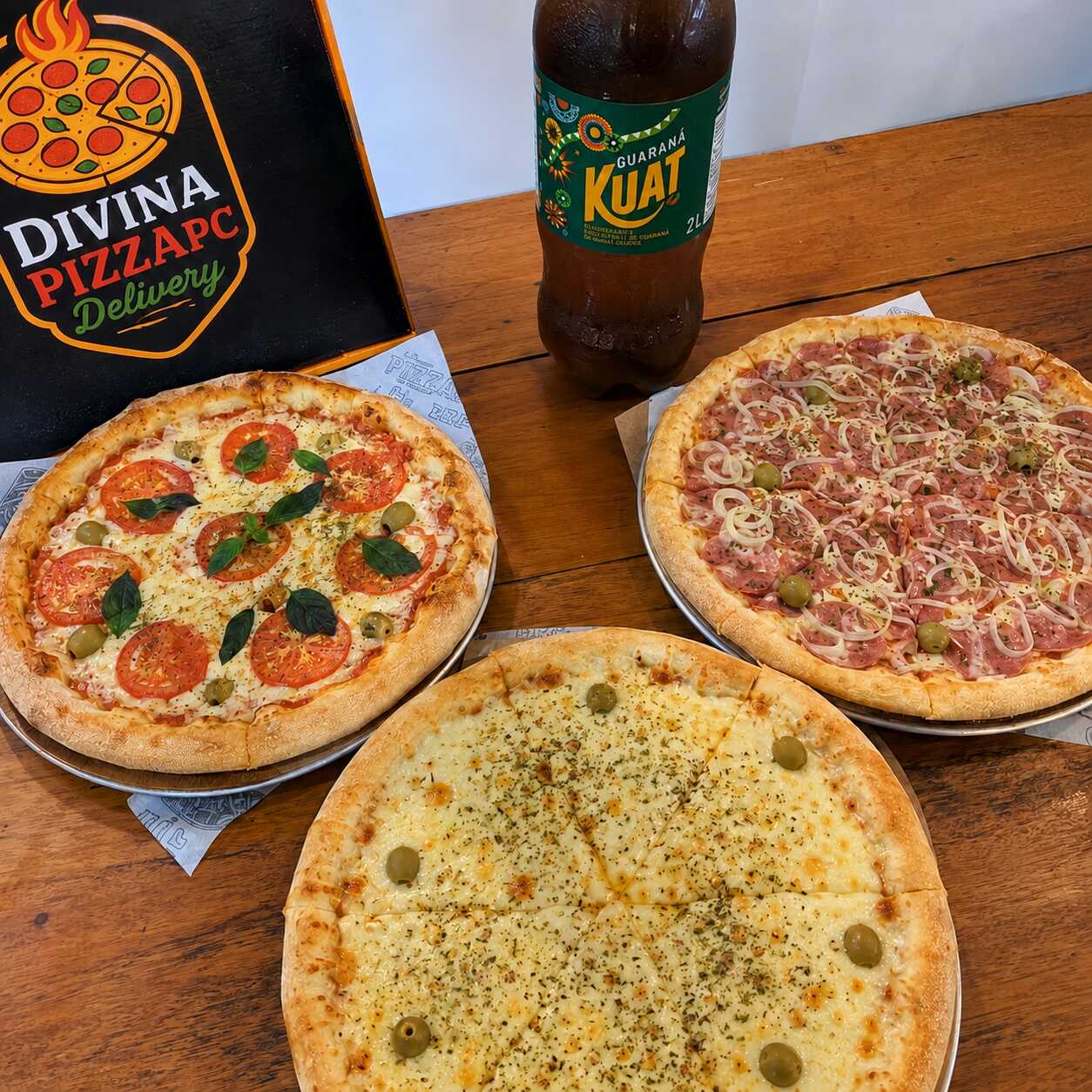 1 PIZZA GRANDE DE MARGUERITA + 1 PIZZA GRANDE DE 3 QUEIJOS + 1 PIZZA GRANDE DE CALABRESA MINEIRA + 1 GUARANÁ KUAT 2L