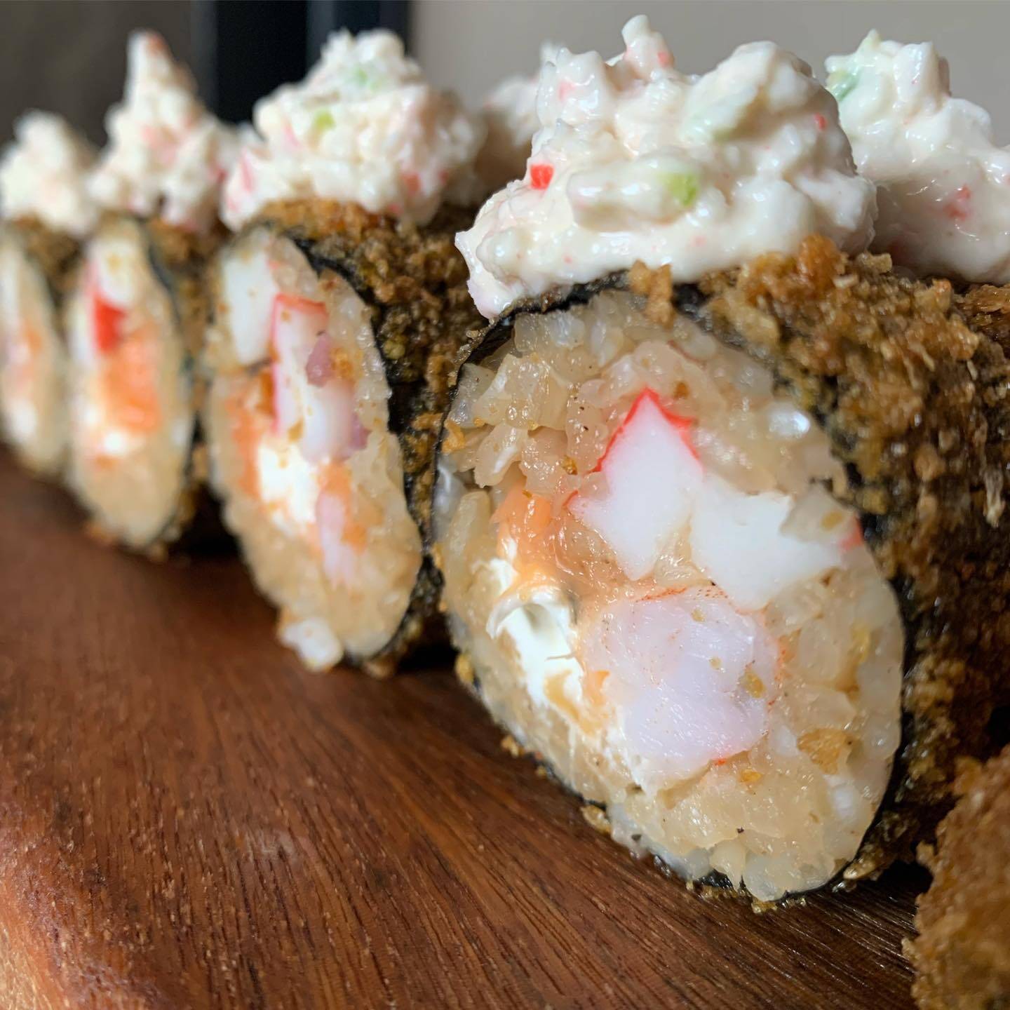 Shiroi ie Roll