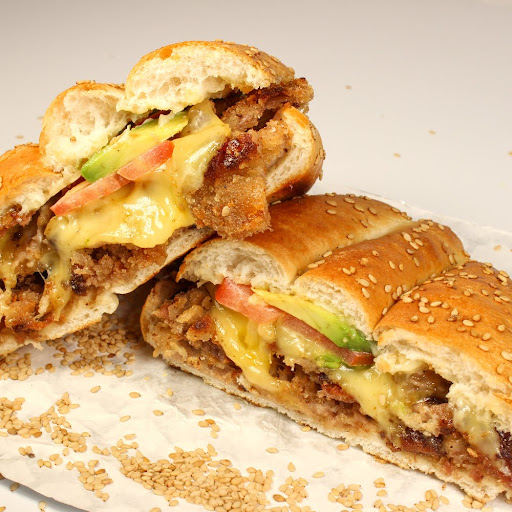 Torta de Milanesa (de res o de pollo)
