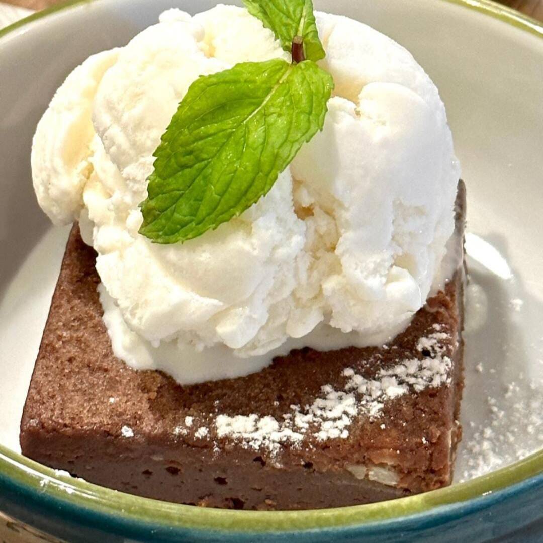 Brownie con Helado