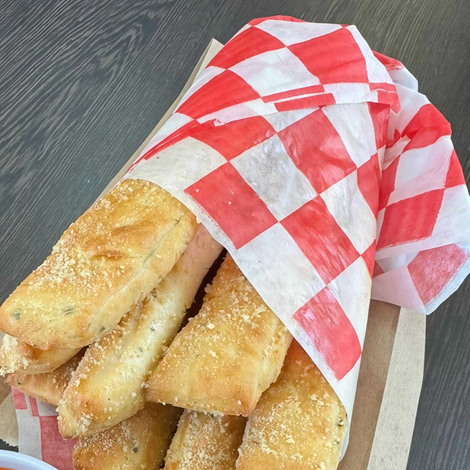 Palitos Parmesano