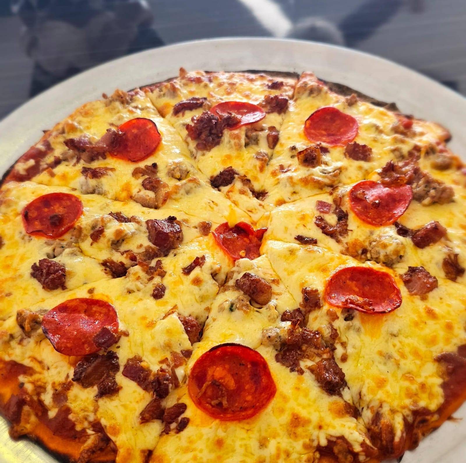 PIZZA 3 CARNES