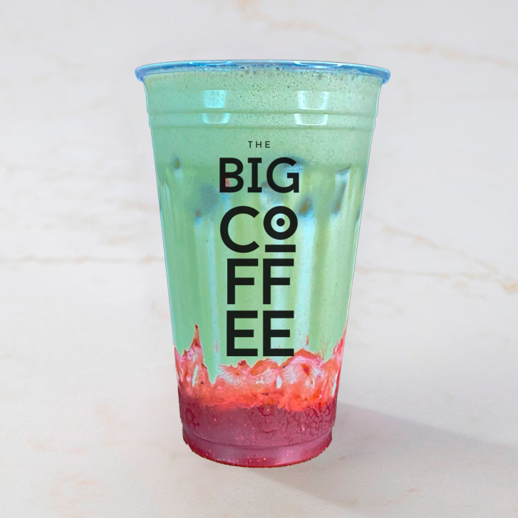 Matcha Fresa Latte