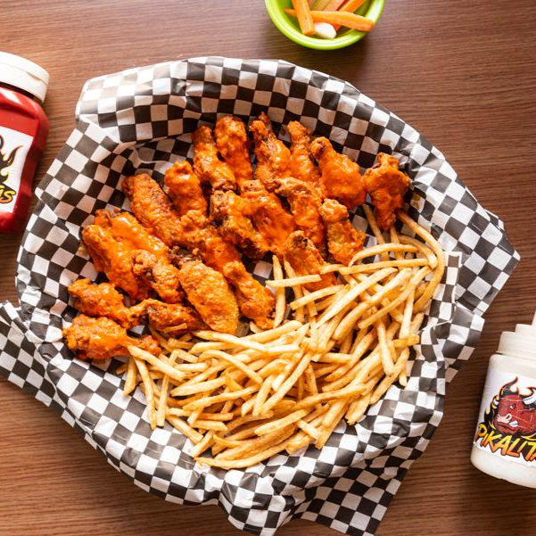 PIDE 1 kg de Alitas y llévate unas papas GRATIS