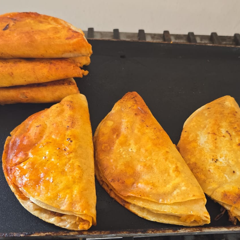 Taco Dorado de Barbacoa.