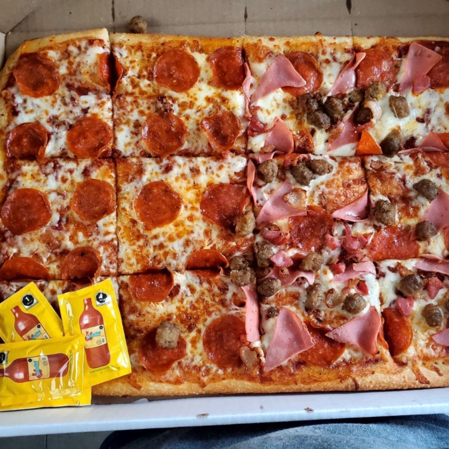 pizza rectangular (12 trozos) combinada