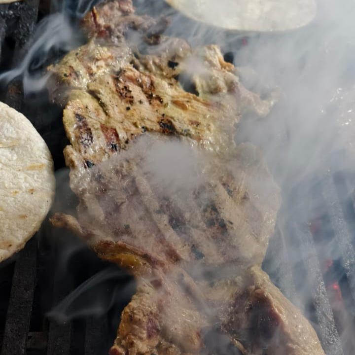 cerdo al carbon