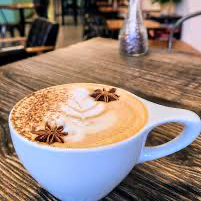 Latte Caliente con Sabor