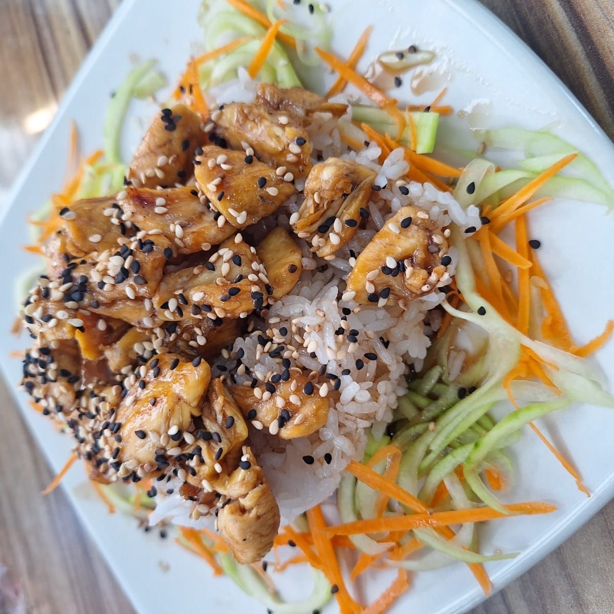 Gohan Teriyaki de Pollo