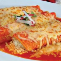 Enchiladas Rojas de Cebolla o Queso