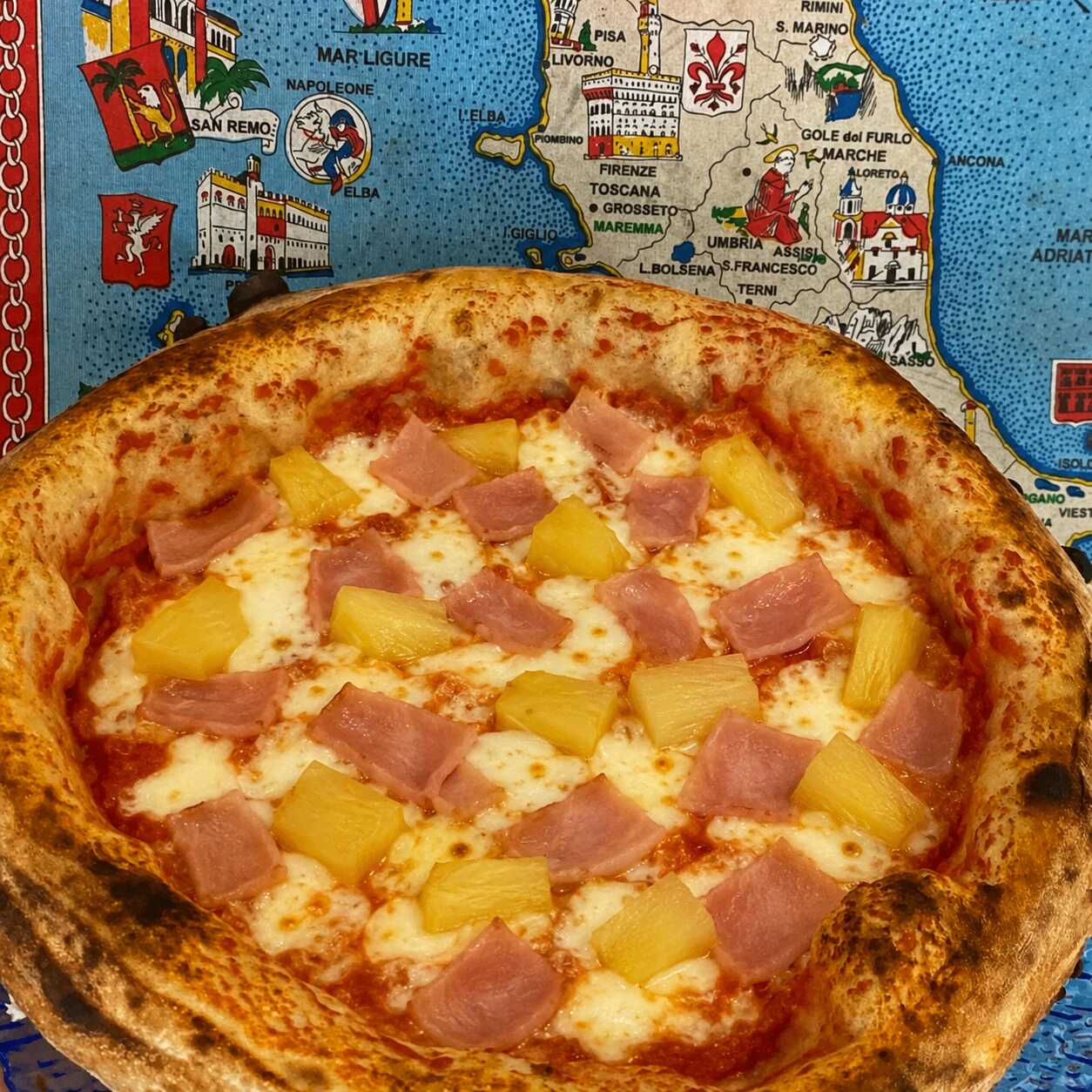 Pizza Hawaiana