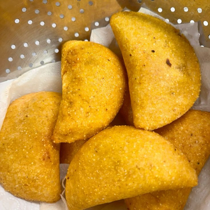 EMPANADA DE CAMARON