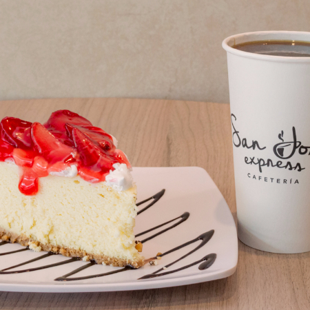 Combo Rebanada de Pastel y Café