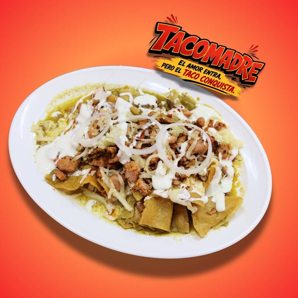 Chilaquiles con Pollo