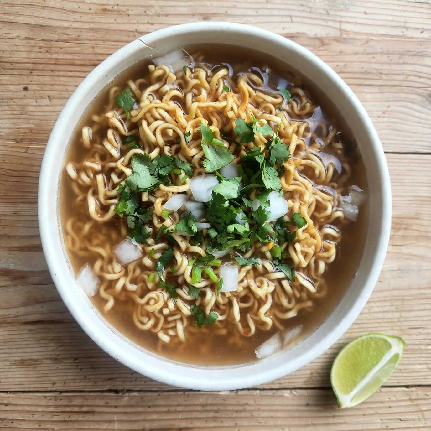 Sopa Instantánea (Maruchan con agua)