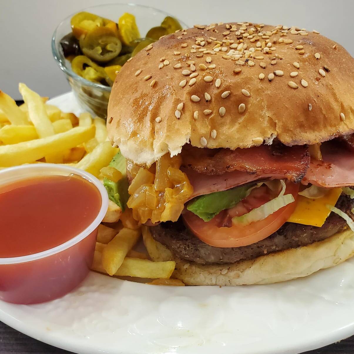 Hamburguesa Especial con Papas
