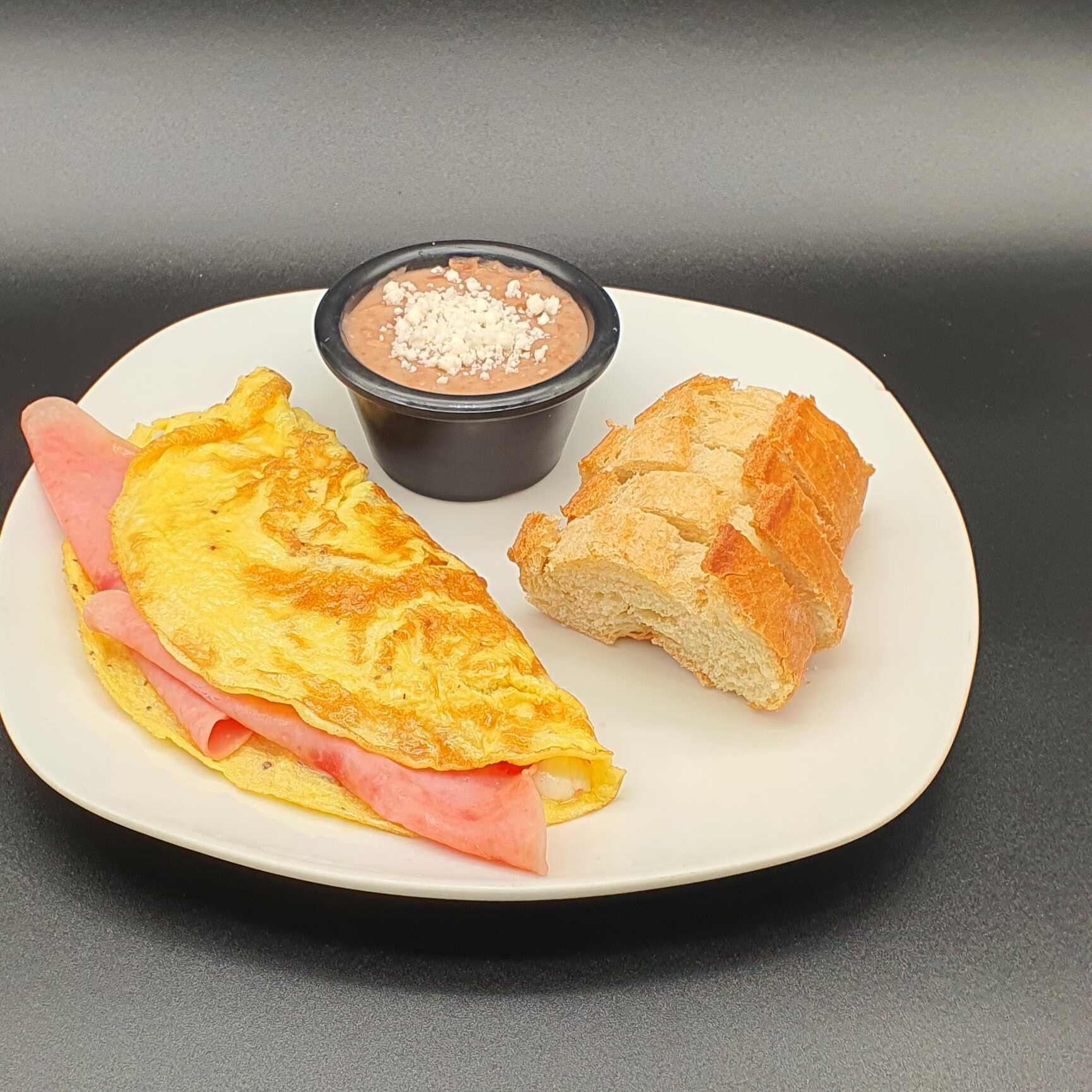 Paquete:Omelette+Frijoles+Bolillo