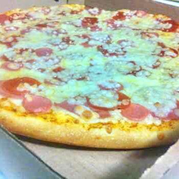 Pizza de Carnes Frías Jumbo
