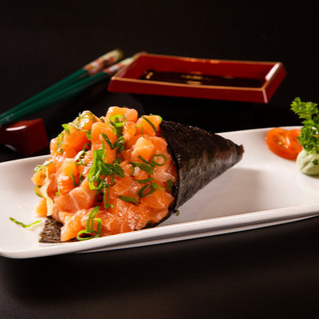 RECHEIO DE ARROZ, SALMÃO E CEBOLINHA