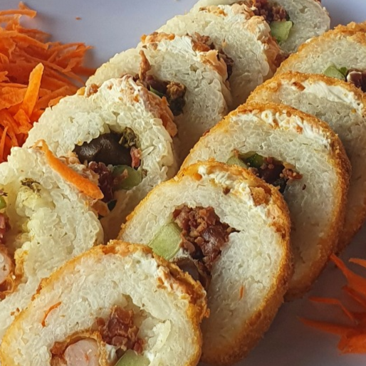 Bruja Roll