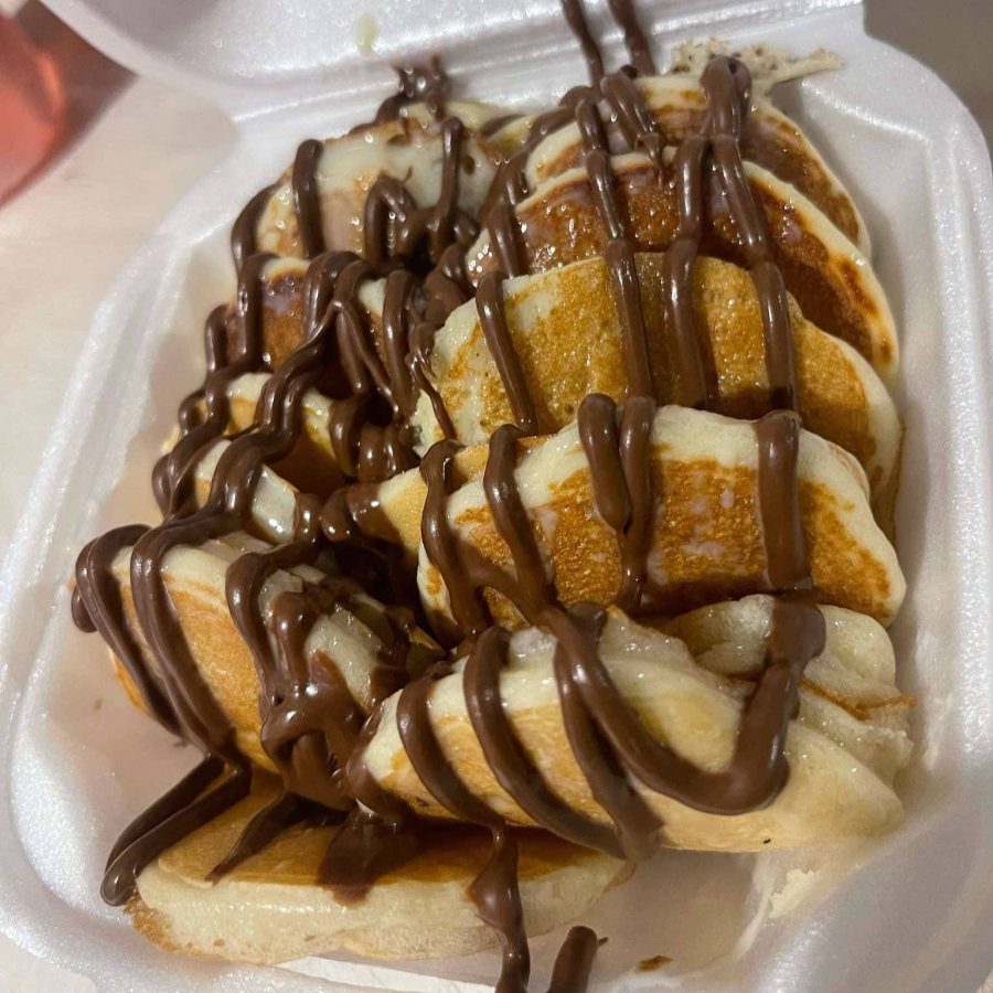 Minis Hot Cakes con NUTELLA 20 Pzs