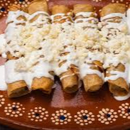 Orden De Tacos Dorados De Papa Con Chorizo
