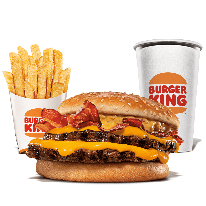 Um hambúrguer com duas carnes bovinas grelhadas de 113g, pão com gergelim, cheddar cremoso, fatias de bacon crocante e o exclusivo molho bk stacker. Acompanha batata frita e bebida.