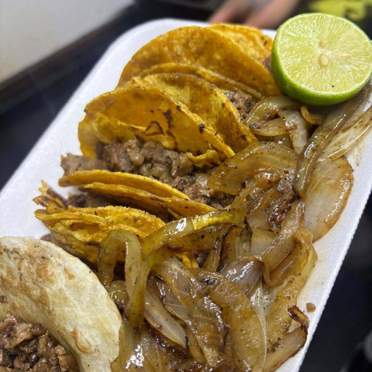 Tacos de Bisteck