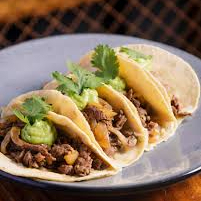 Tacos de chorizo argentino