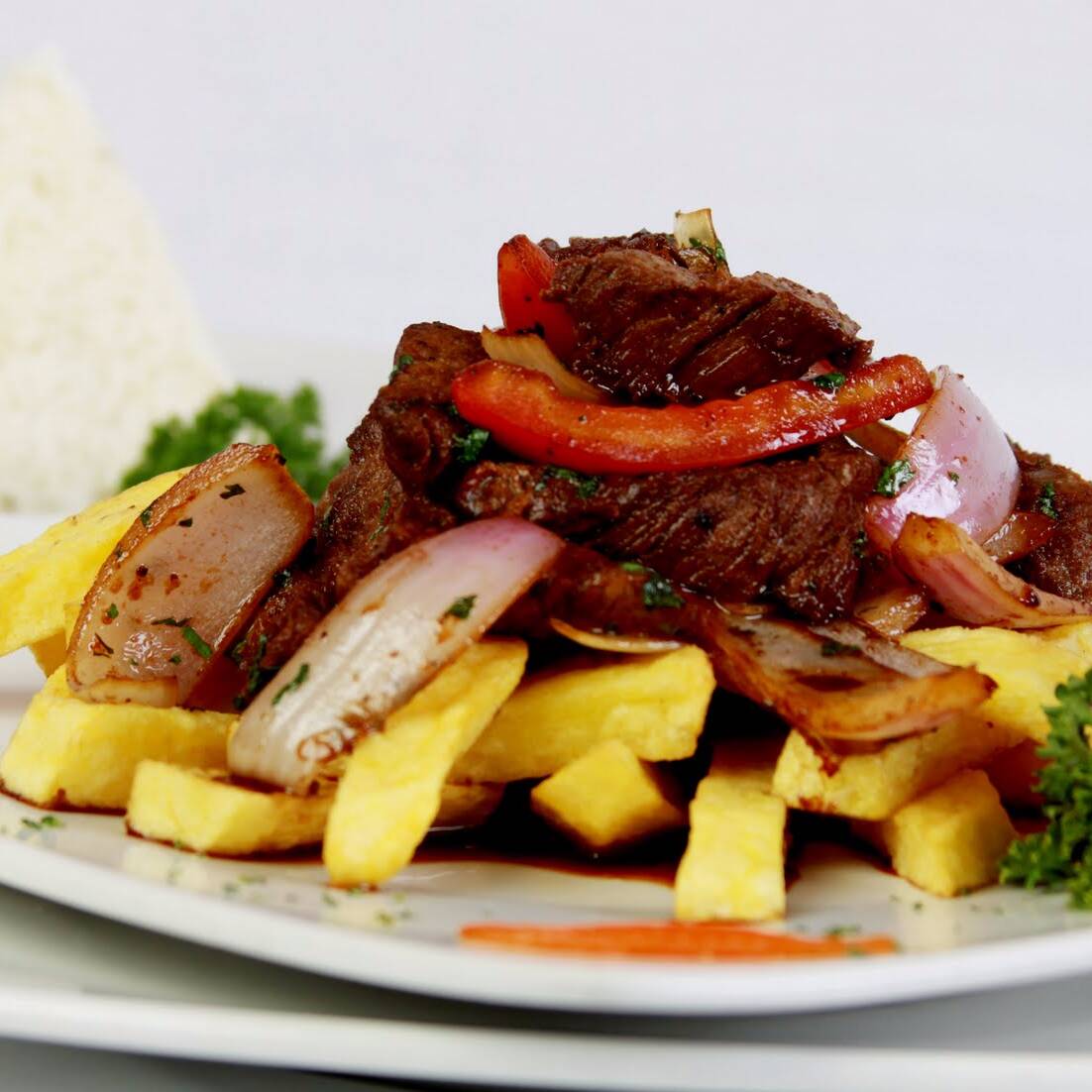 Lomo Saltado