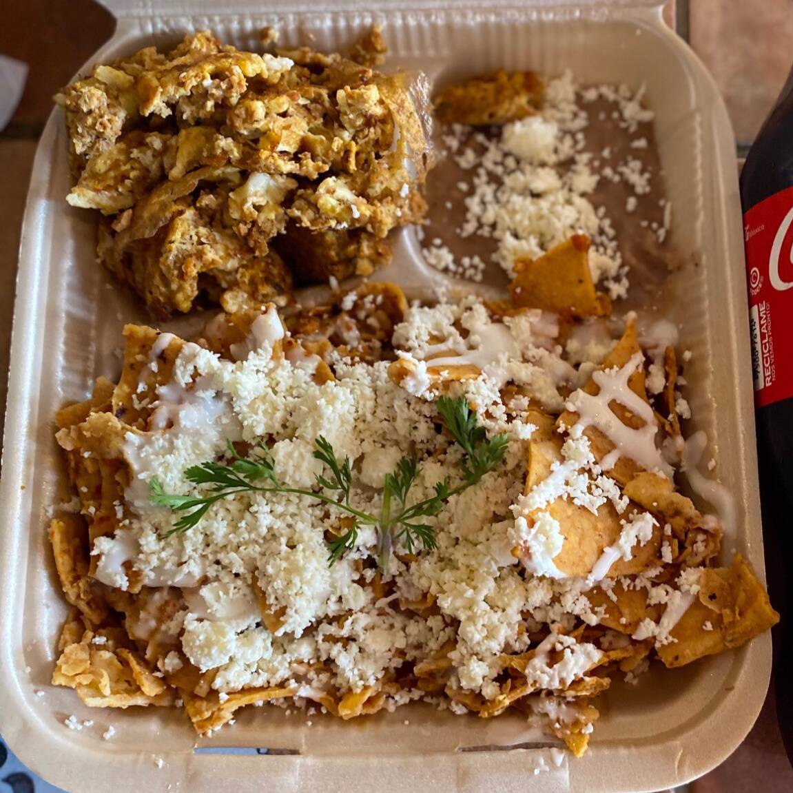 Chilaquiles con Huevo al Gusto