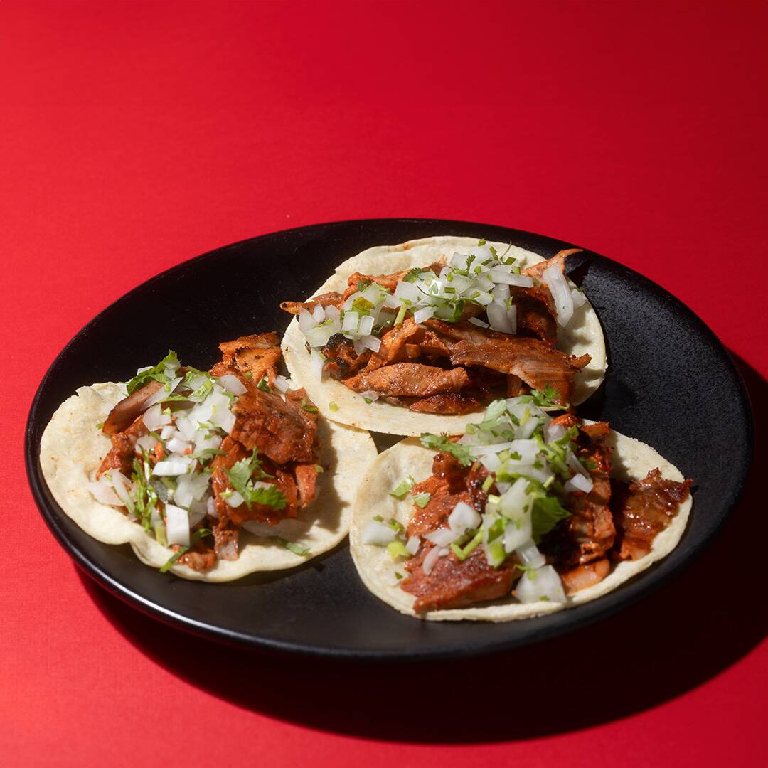 COMBO 3 TACOS AL PASTOR CON QUESO + 1 COCA 600ML
