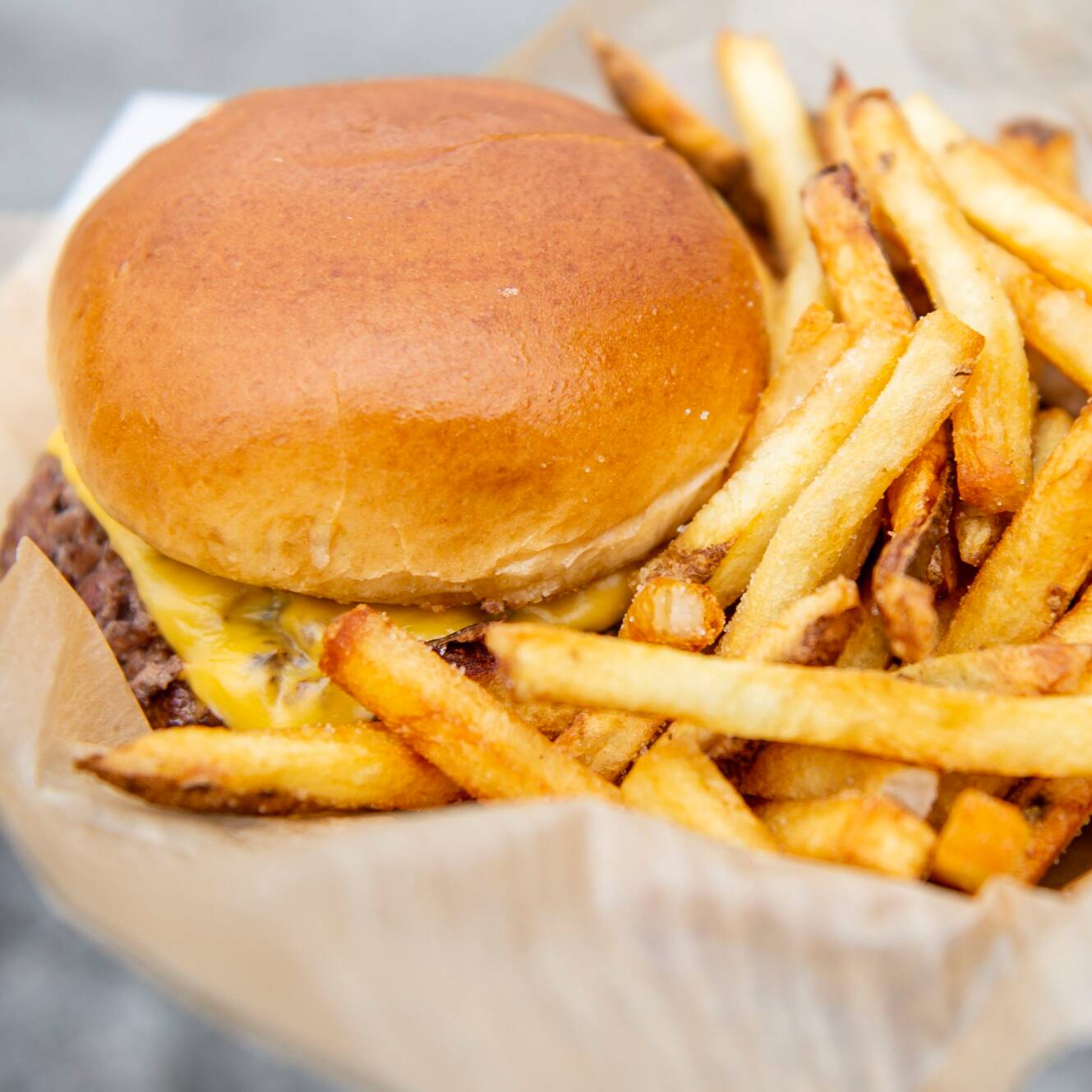 #Promo Hamburguesa Basica + Papas