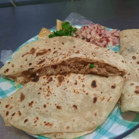 Combo Quesadilla Oro + Taco + Bebida