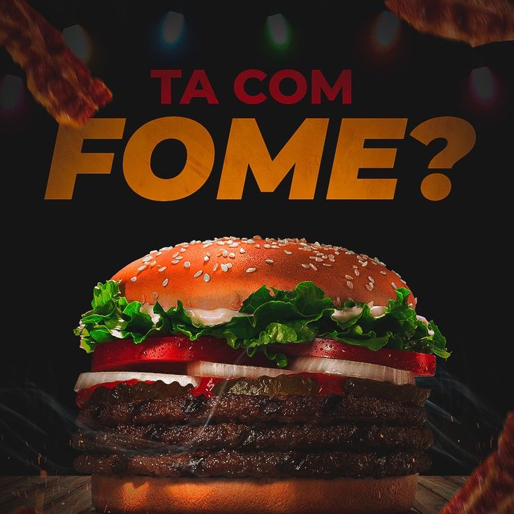 PÃO - 3 CARNES SABOR PICANHA 120G - 2 OVOS - QUEIJO - PRESUNTO - BACON - CALABRESA - CHEDDAR - TOMATE - ALFACE - KETCHUP - MAIONESE TEMPERADA - BATATA PALHA