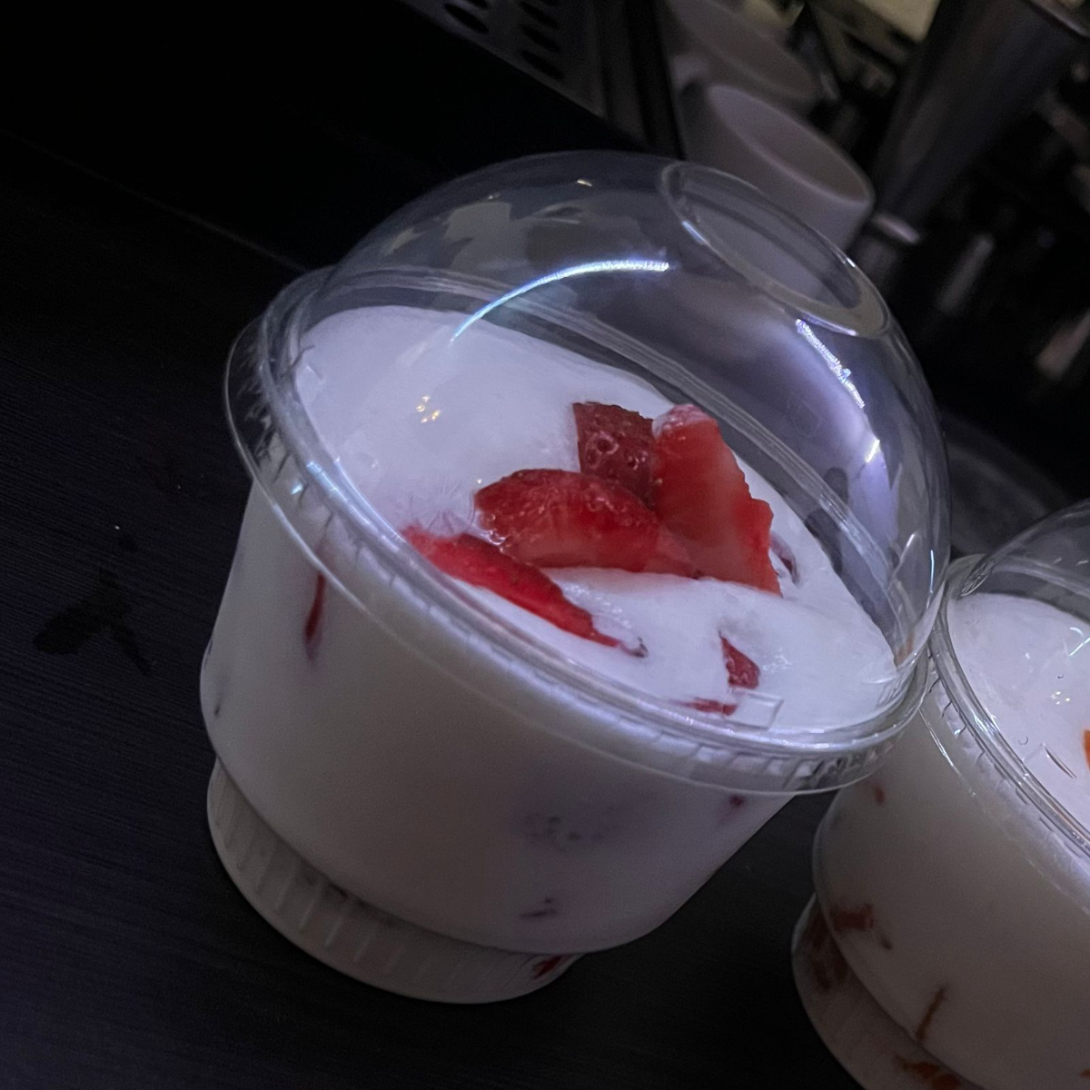 Fresas Naturales con Crema Mini